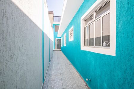 Casa para alugar com 120m², 3 quartos e 1 vaga Casa para alugar com 120m², 3 quartos e 1 vagaCorredor Lateral