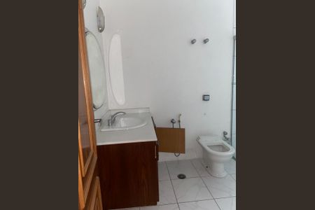 Casa à venda com 440m², 3 quartos e 3 vagas