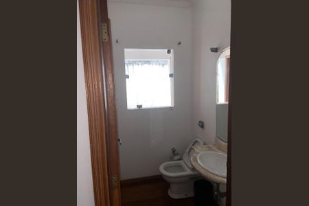 Casa à venda com 440m², 3 quartos e 3 vagas