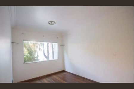 Casa à venda com 440m², 3 quartos e 3 vagas