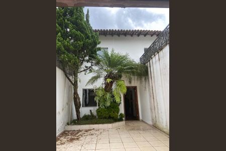 Casa à venda com 440m², 3 quartos e 3 vagas