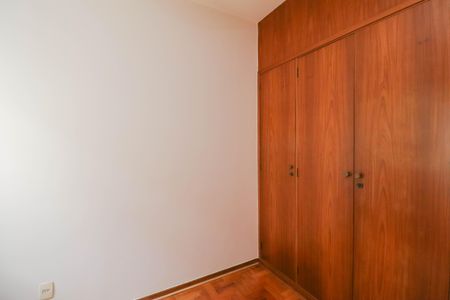 Apartamento à venda com 167m², 3 quartos e 1 vagaQuarto 2