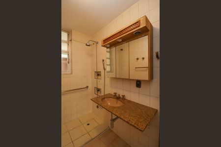 Apartamento à venda com 167m², 3 quartos e 1 vagaBanheiro 1