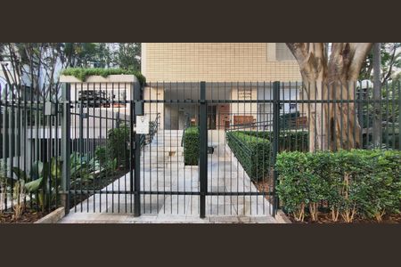 Apartamento à venda com 167m², 3 quartos e 1 vagaFachada