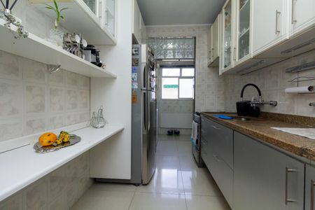 Apartamento à venda com 87m², 3 quartos e 2 vagas Apartamento à venda com 87m², 3 quartos e 2 vagasCozinha