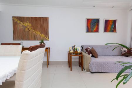 Apartamento à venda com 87m², 3 quartos e 2 vagas Apartamento à venda com 87m², 3 quartos e 2 vagasSala