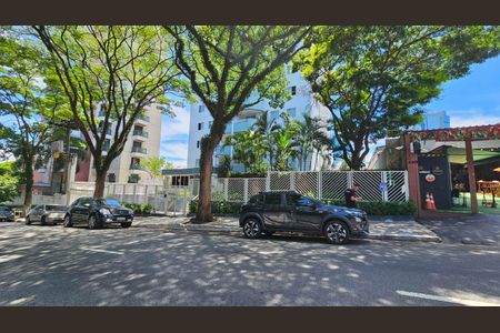 Apartamento à venda com 87m², 3 quartos e 2 vagas Apartamento à venda com 87m², 3 quartos e 2 vagasFachada/Placa