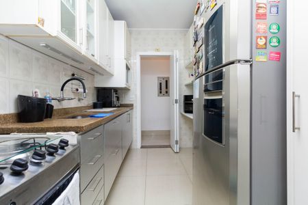 Apartamento à venda com 87m², 3 quartos e 2 vagas Apartamento à venda com 87m², 3 quartos e 2 vagasCozinha