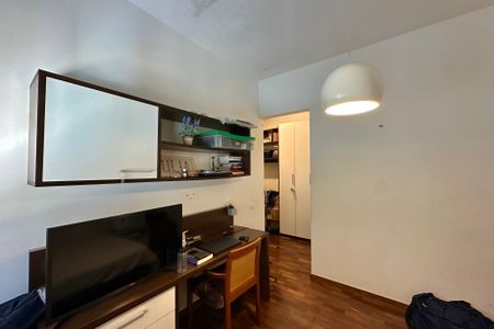 Apartamento à venda com 170m², 3 quartos e 2 vagasQuarto 3 - Suite