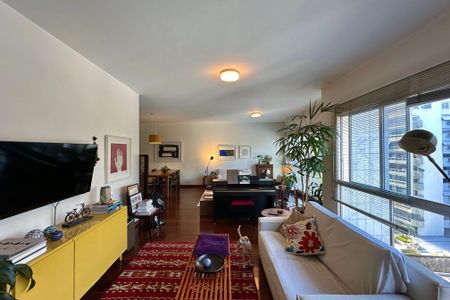 Apartamento à venda com 170m², 3 quartos e 2 vagasSala