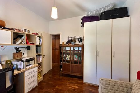 Apartamento à venda com 170m², 3 quartos e 2 vagasQuarto 2