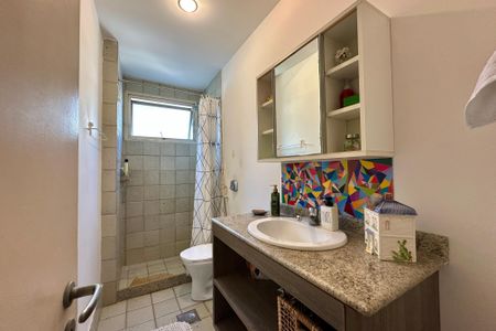 Apartamento à venda com 170m², 3 quartos e 2 vagasBanheiro 