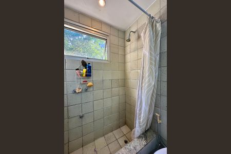 Apartamento à venda com 170m², 3 quartos e 2 vagasBanheiro 