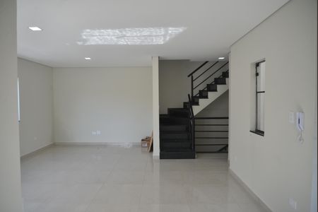 Casa à venda com 155m², 3 quartos e 4 vagasSala