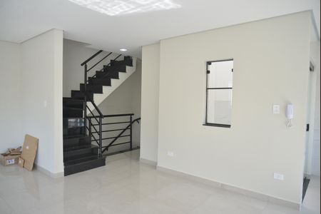 Casa à venda com 155m², 3 quartos e 4 vagasSala