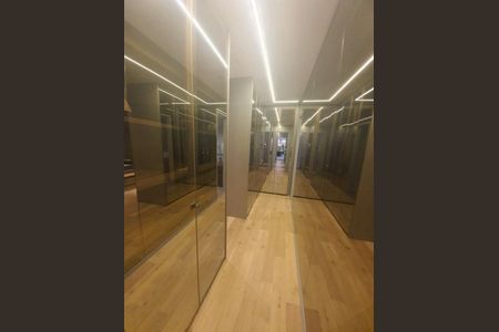 Apartamento à venda com 191m², 3 quartos e 3 vagas