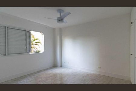 Apartamento à venda com 210m², 3 quartos e 4 vagas