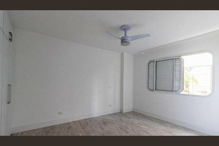 Apartamento à venda com 210m², 3 quartos e 4 vagas
