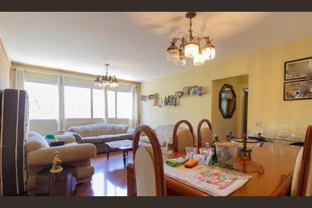 Apartamento à venda com 120m², 3 quartos e 1 vaga