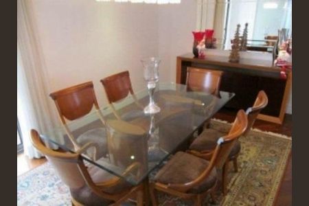 Apartamento à venda com 272m², 5 quartos e 3 vagas