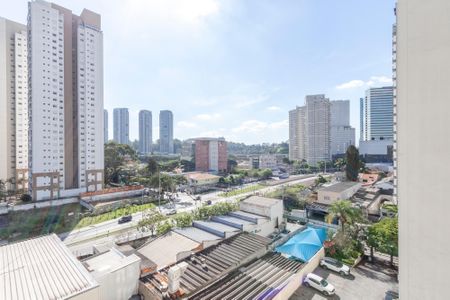 Apartamento à venda com 61m², 2 quartos e 1 vaga Apartamento à venda com 61m², 2 quartos e 1 vagaVista da Varanda