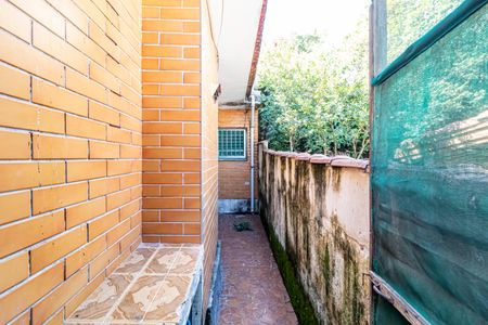 Casa à venda com 250m², 5 quartos e 3 vagasCorredor lateral