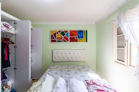 Casa à venda com 250m², 5 quartos e 3 vagasCasa 02 - Quarto