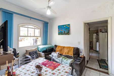 Casa à venda com 250m², 5 quartos e 3 vagasCasa 01 - Sala