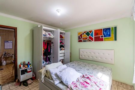 Casa à venda com 250m², 5 quartos e 3 vagasCasa 02 - Quarto