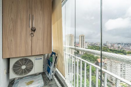 Apartamento à venda com 71m², 3 quartos e 2 vagasVaranda