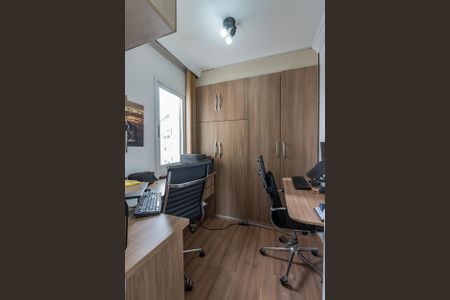 Apartamento à venda com 71m², 3 quartos e 2 vagasEscritório