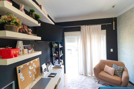 Casa de condomínio à venda com 270m², 4 quartos e 4 vagas Casa de condomínio à venda com 270m², 4 quartos e 4 vagasSuíte 03