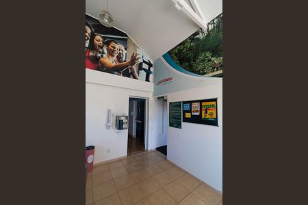 Casa de condomínio à venda com 270m², 4 quartos e 4 vagas Casa de condomínio à venda com 270m², 4 quartos e 4 vagasÁrea Comum - academia