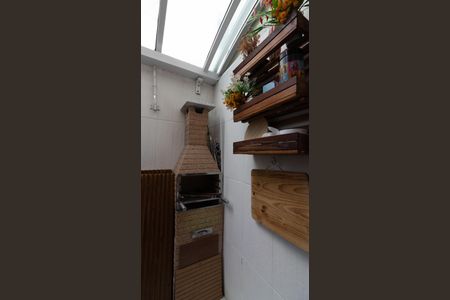 Casa de condomínio à venda com 60m², 2 quartos e 1 vaga Casa de condomínio à venda com 60m², 2 quartos e 1 vagaChurrasqueira