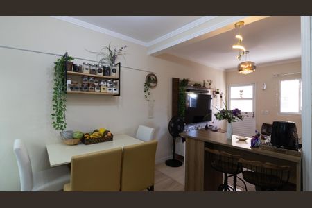 Casa de condomínio à venda com 60m², 2 quartos e 1 vaga Casa de condomínio à venda com 60m², 2 quartos e 1 vagaCozinha