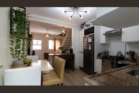 Casa de condomínio à venda com 60m², 2 quartos e 1 vaga Casa de condomínio à venda com 60m², 2 quartos e 1 vagaCozinha