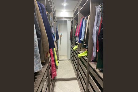 Apartamento à venda com 201m², 4 quartos e 4 vagas