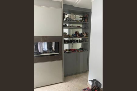 Apartamento à venda com 201m², 4 quartos e 4 vagas