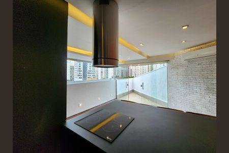 Apartamento à venda com 73m², 1 quarto e 1 vagaCozinha