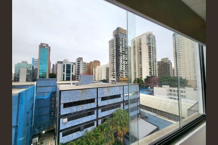 Apartamento à venda com 73m², 1 quarto e 1 vagaVista Sacada