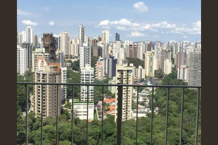 Apartamento à venda com 4 quartos, 236m² em Vila Suzana, São Paulo