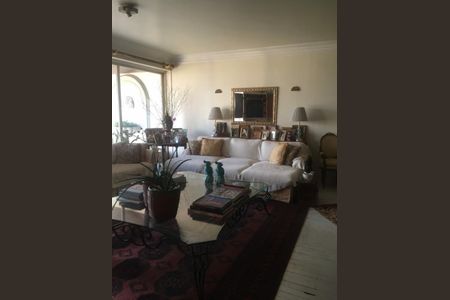 Apartamento à venda com 4 quartos, 236m² em Vila Suzana, São Paulo