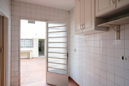 Casa para alugar com 174m², 3 quartos e 2 vagasÁrea de serviço