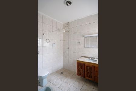 Casa para alugar com 174m², 3 quartos e 2 vagasBanheiro