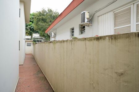 Casa para alugar com 174m², 3 quartos e 2 vagasCorredor