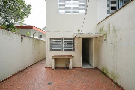Casa para alugar com 174m², 3 quartos e 2 vagasQuintal