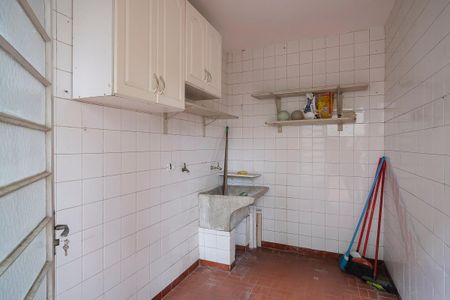 Casa para alugar com 174m², 3 quartos e 2 vagasÁrea de serviço