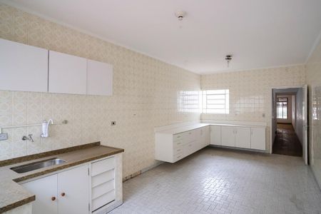 Casa para alugar com 174m², 3 quartos e 2 vagasCozinha