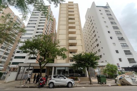 Apartamento à venda com 111m², 3 quartos e 2 vagasFachada