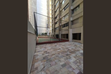 Apartamento à venda com 111m², 2 quartos e 1 vaga